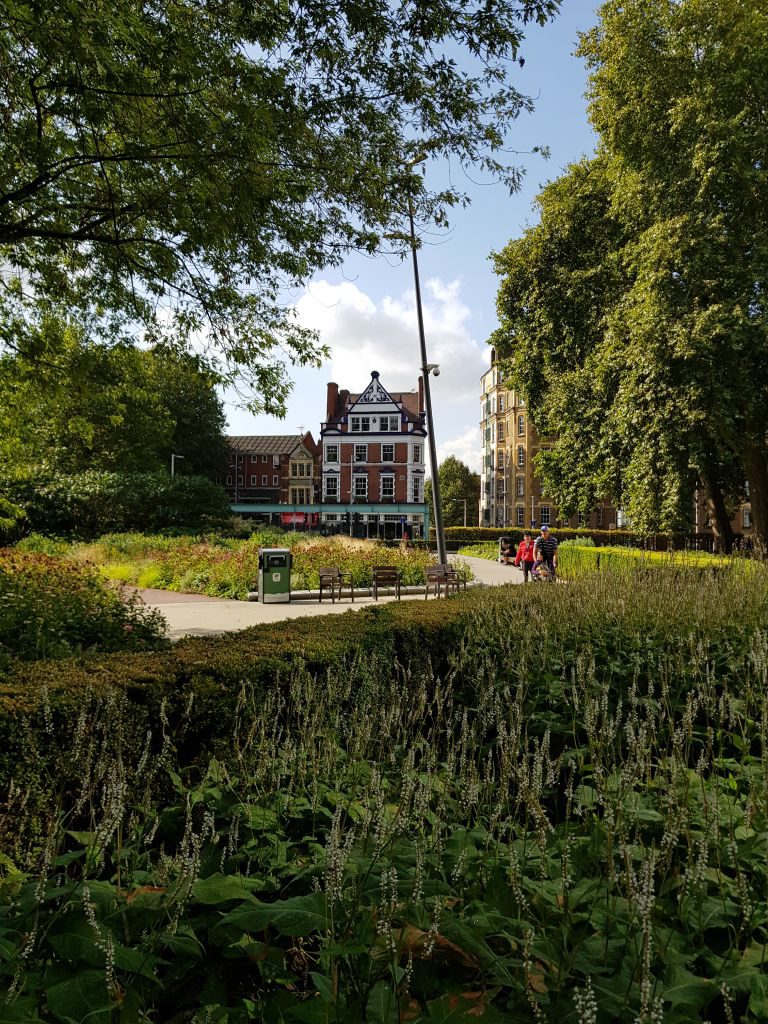 Potters Fields Park